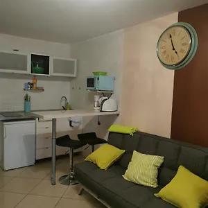apartment-chaparral.tenerifehoteles.net/