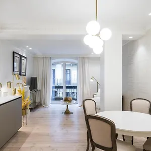 Brand New I Beachfront I 3 Min Old Town Anvers Appartement Saint-Sébastien